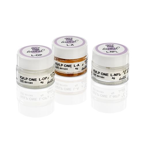 GC Initial IQ, Lustre Paste ONE, Enamel Effect Shade 5, L-5,4 g